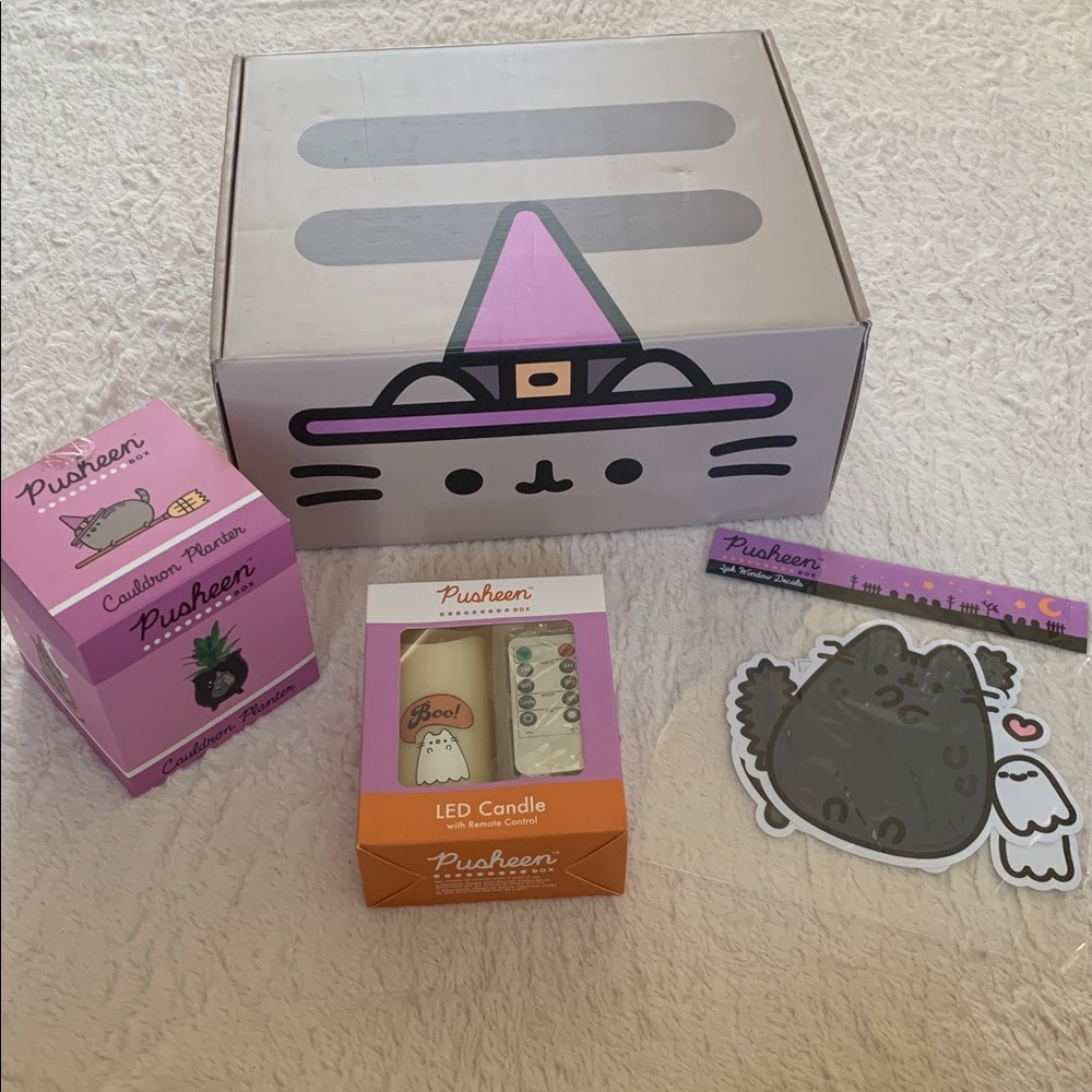 Exclusive Pusheen Halloween Bundle Cauldron Planter, LED Candle, and Decals